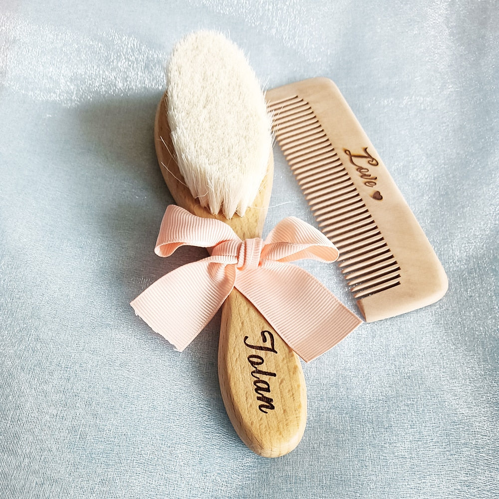 Peigne, brosse et brosse de bain personnalisés - coffret naissance - Fait  main avec ♥︎