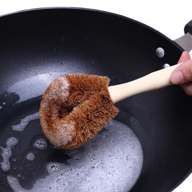 éponge, grattoir, brosse à vaisselle en fibre de coco et en bois. éponge naturelle et zéro déchet. Biodégradable écologique.